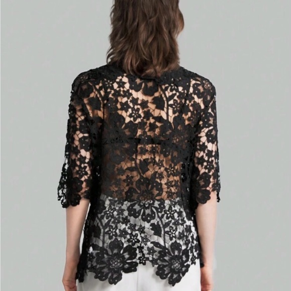Elegant Black Lace Top - Picture 2 of 5